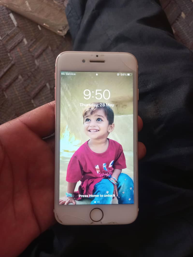 Apple iPhone 7 2