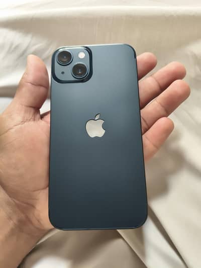 Apple iPhone 13 (Black)
