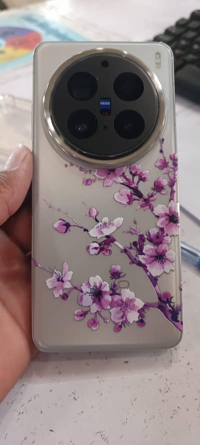 Vivo x200 Pro under wranty