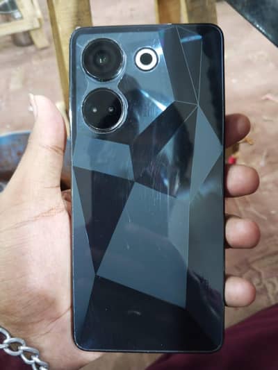 Tecno CAMON 20