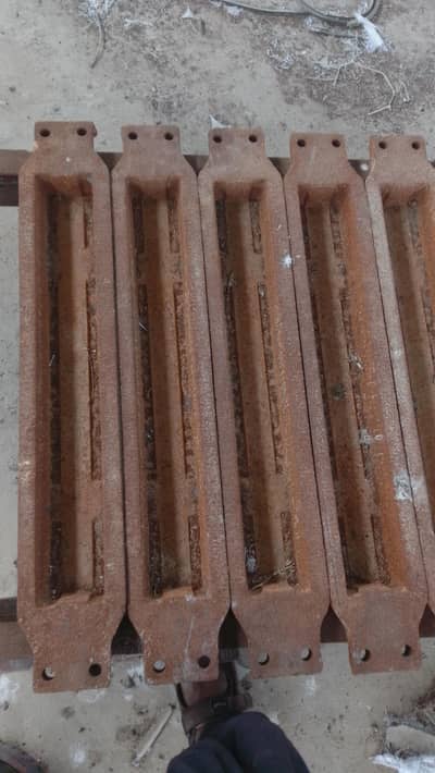 Cast molds