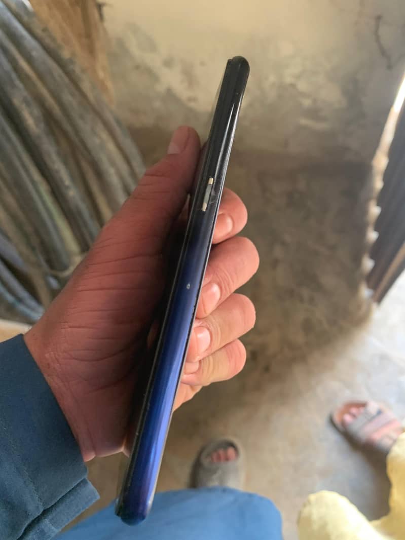 oppoF9 0