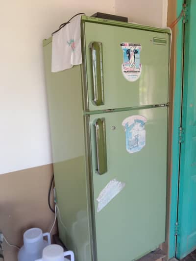 Philips Tropical Refrigerator with freezer