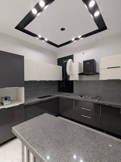 Block 3 House Sale 240 Yard