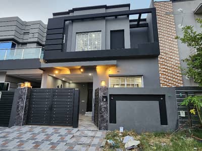 Brand New 5 Marla House For Sale In G Block Prime Location!