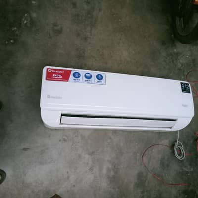 Dalwlance A. C 1.5 Ton For sale