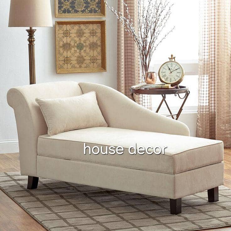 King size bed available 6