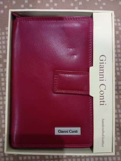 Original Gianni Conti (Italian brand) ladies leather purse