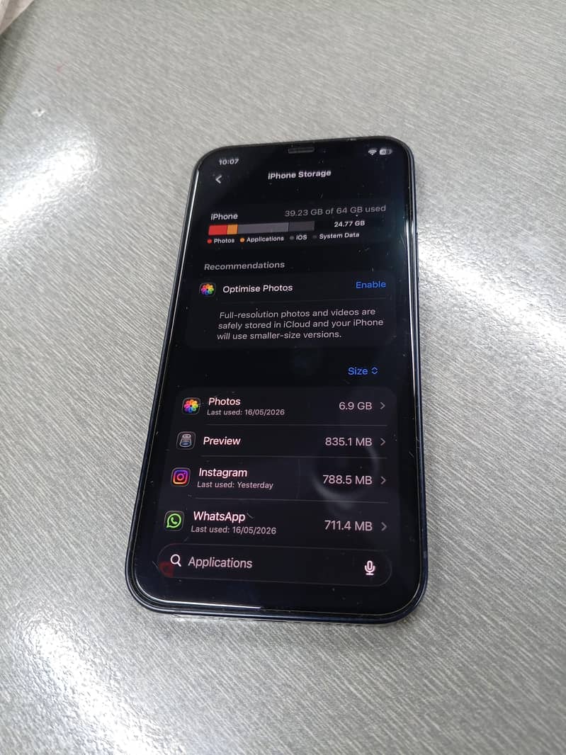 Apple iPhone 12 9
