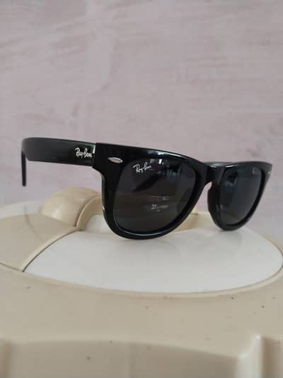 Premium Black Wayfarer Style Sunglasses – Master Copy | Stylish & Affo
