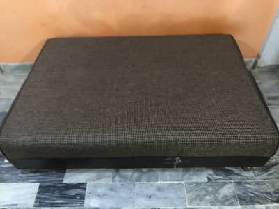 Sofa cumbed