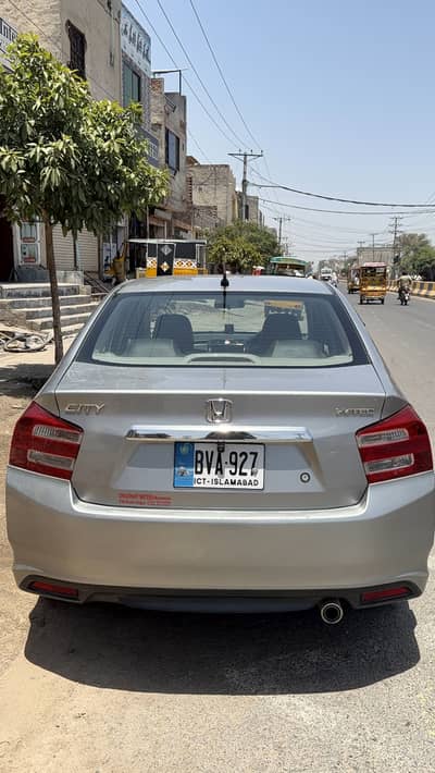 Honda city i-vtec 1.3