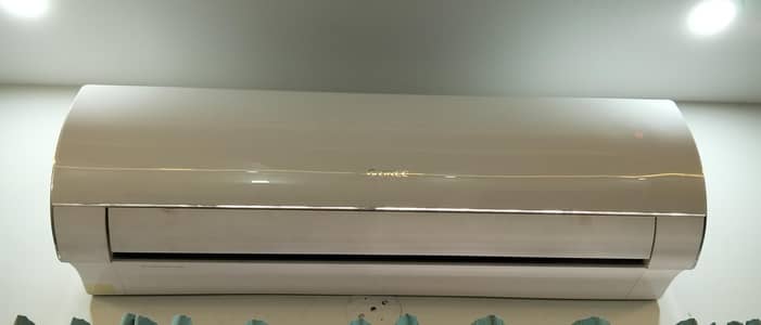 Gree Inverter 1.5 Ton Split AC Model 18 FITH Fairy Series Heat & Cool