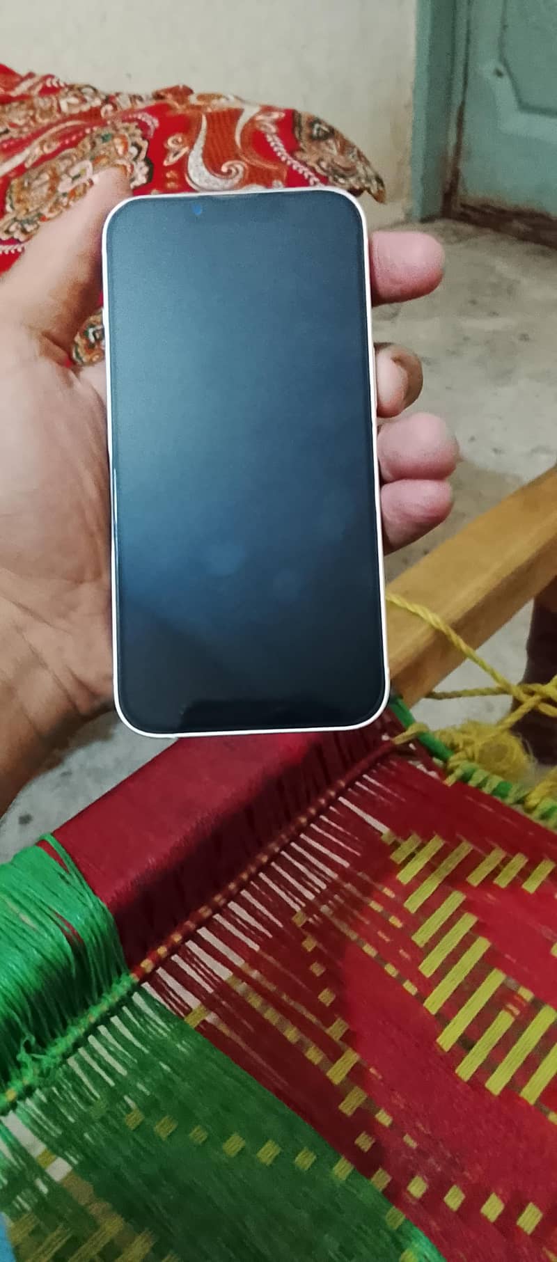 Apple iPhone 13 6