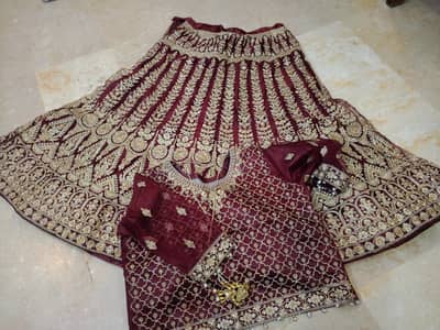bridal suit 1 time use 2 hours