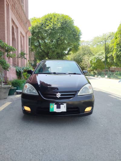 Suzuki Liana RXI  2006 total genuine condition.