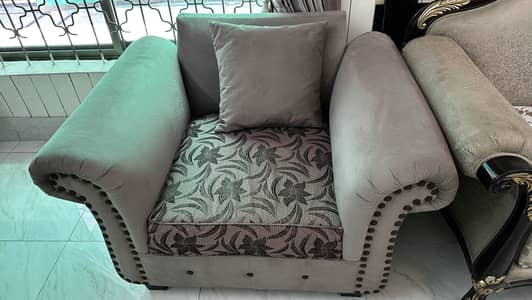 6 Seater Sofa Set For Sale. Excellent condition.