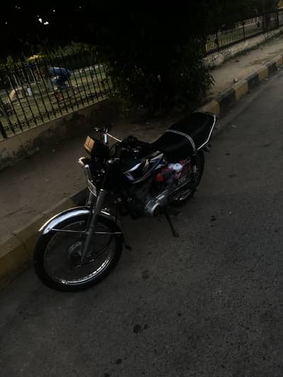 Honda 125 for sale and exchange possible