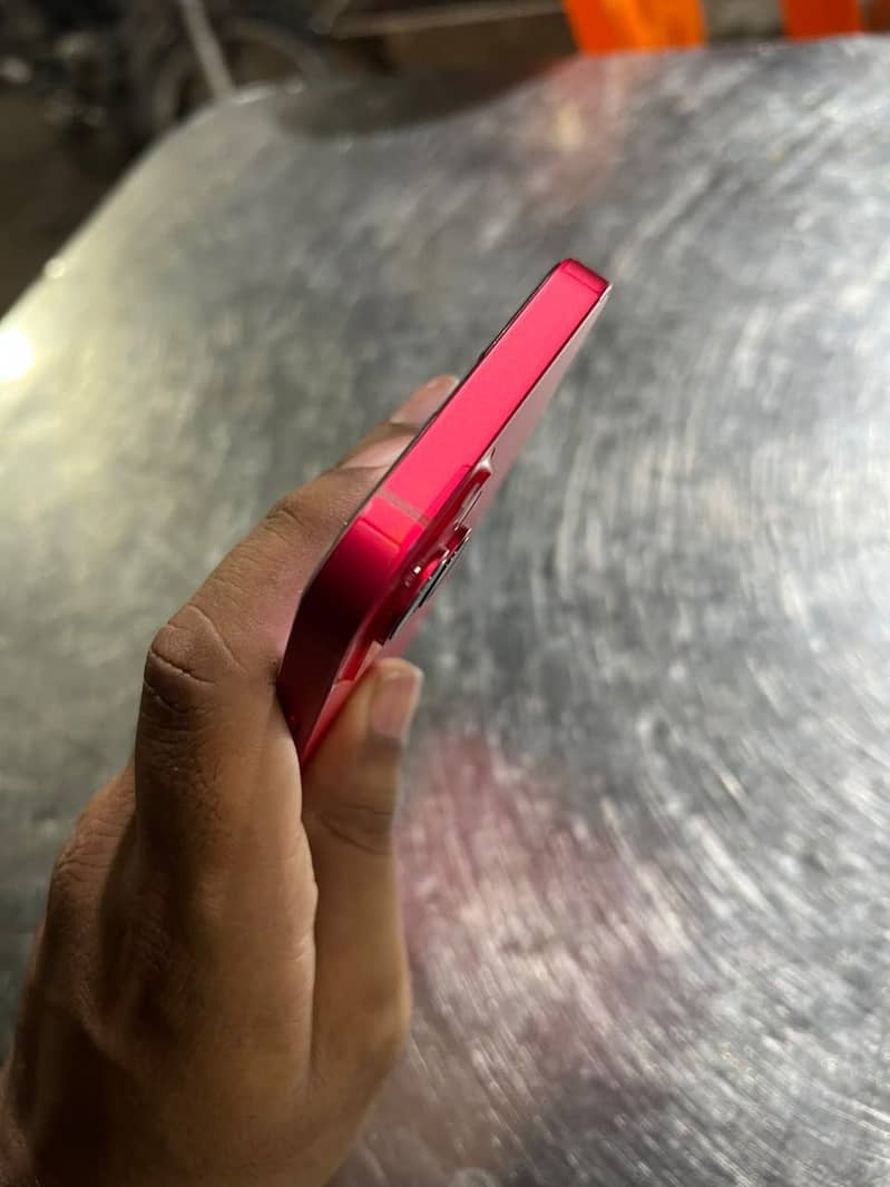 Apple iPhone 14 1
