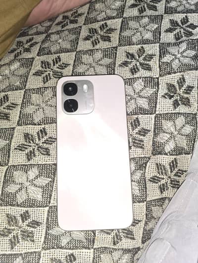 Oppo a6 8/128 new mobail hai 9/10 month worrnty condition 10/10 ak b k
