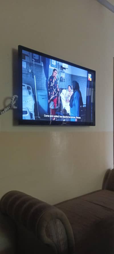 Samsung plasma LED TV for sale