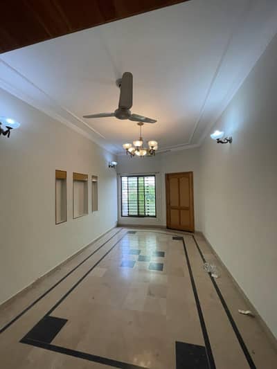 7 Marla Ground Portion Available For Rent