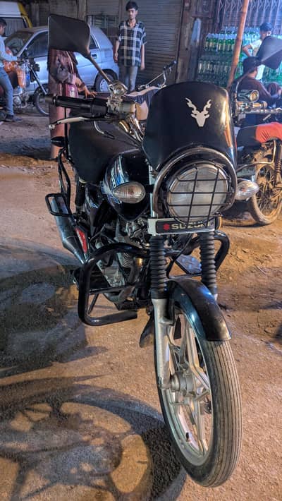 Suzuki cb150