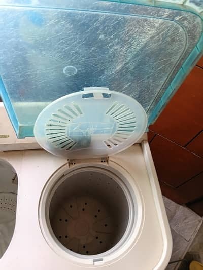Haier washing machine 10kg