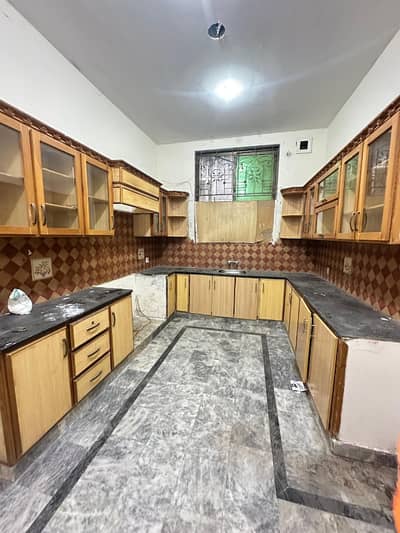 5 Marla Dubble Story House For Rent ( Near punjab Bank) )
