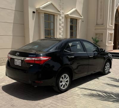 Toyota Corolla XLI 2015 Almost Total Genuine