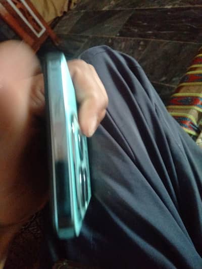 Infinix hot 40 i