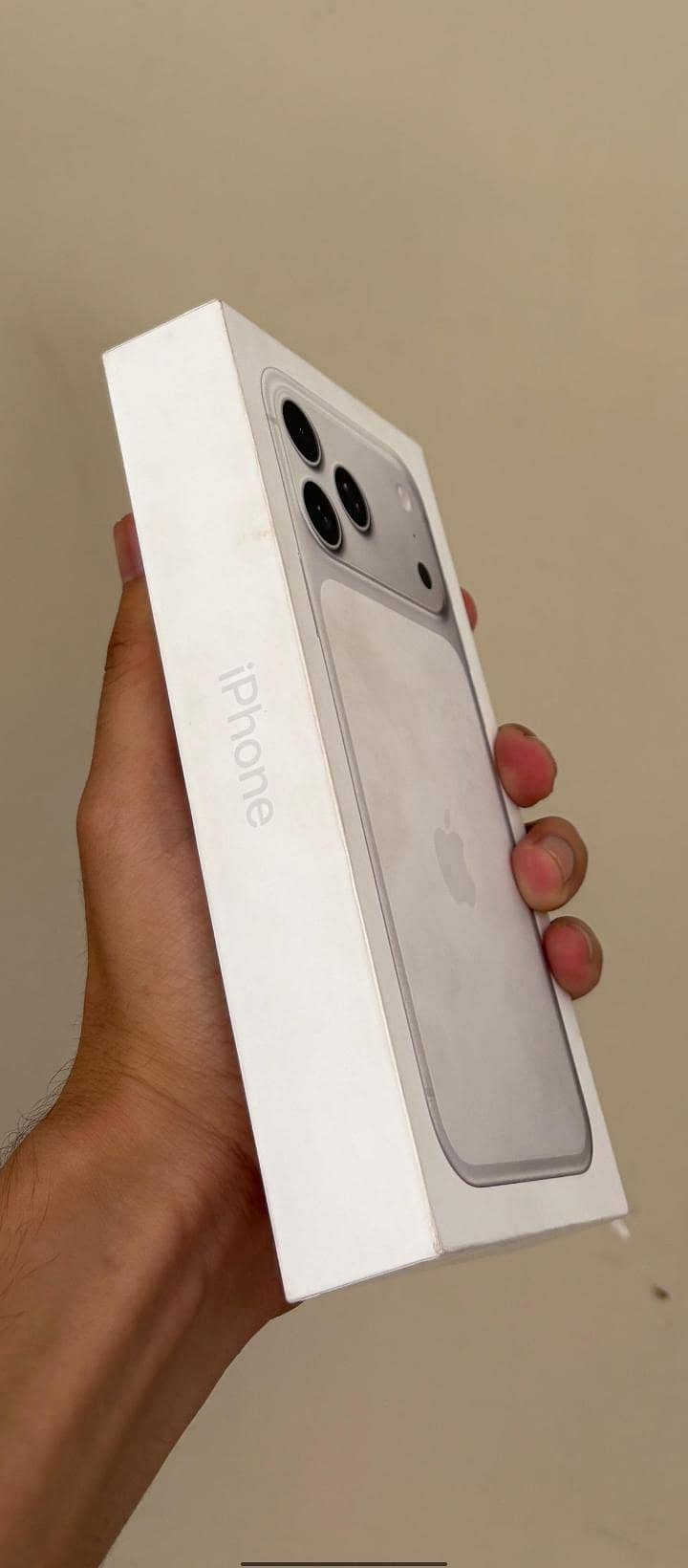 Apple iPhone 17 Pro Max 1
