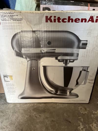 Kitchen Aid All items Mixer Matchine