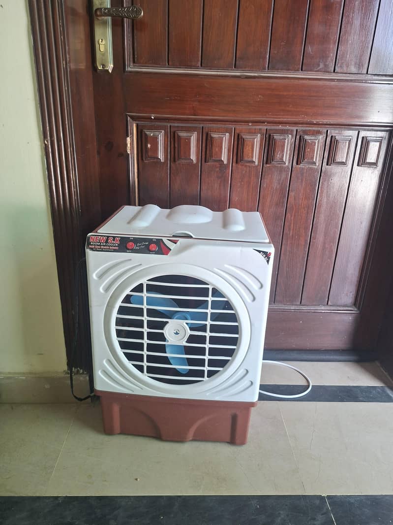 small cooler 0
