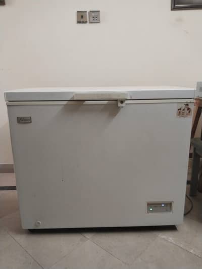 Signature Freezer SCF-HM12