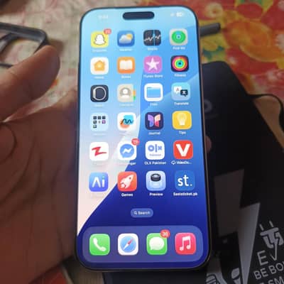 Apple iPhone 16 Pro Max