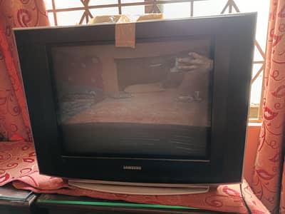 *For Sale: Samsung 21" CRT Color TV – Model CS-21Z50ML*