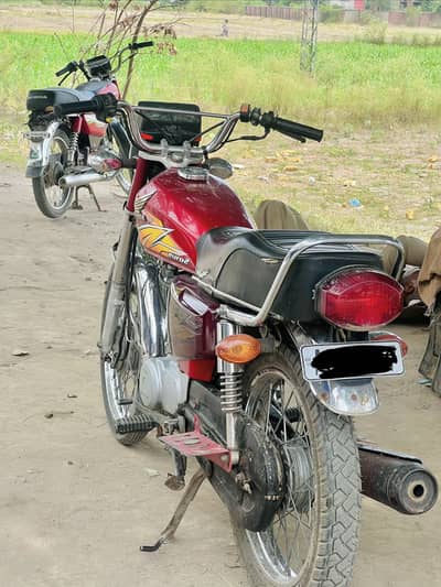 Honda cg 125 (2021) model red colour