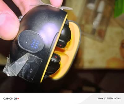 Brand new Airpods Model 895b