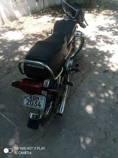 Honda CD 70 black color