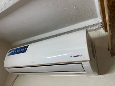 TCL 1 ton DC Inverter AC Heat and Cool