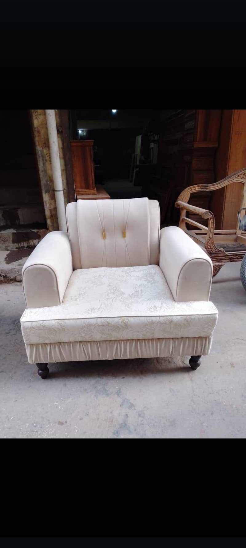 5seater sofas 6