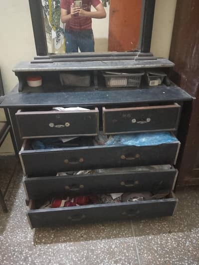 Wooden Dressing Table with 5 Drawers & Large Mirror