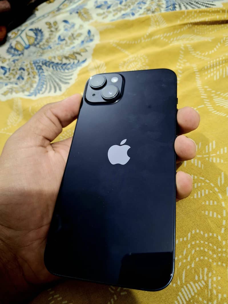 Apple iPhone 14 plus 3