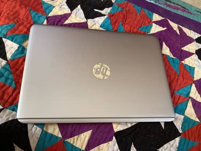 HP 1040 G3 i7 6th generation 16 GB