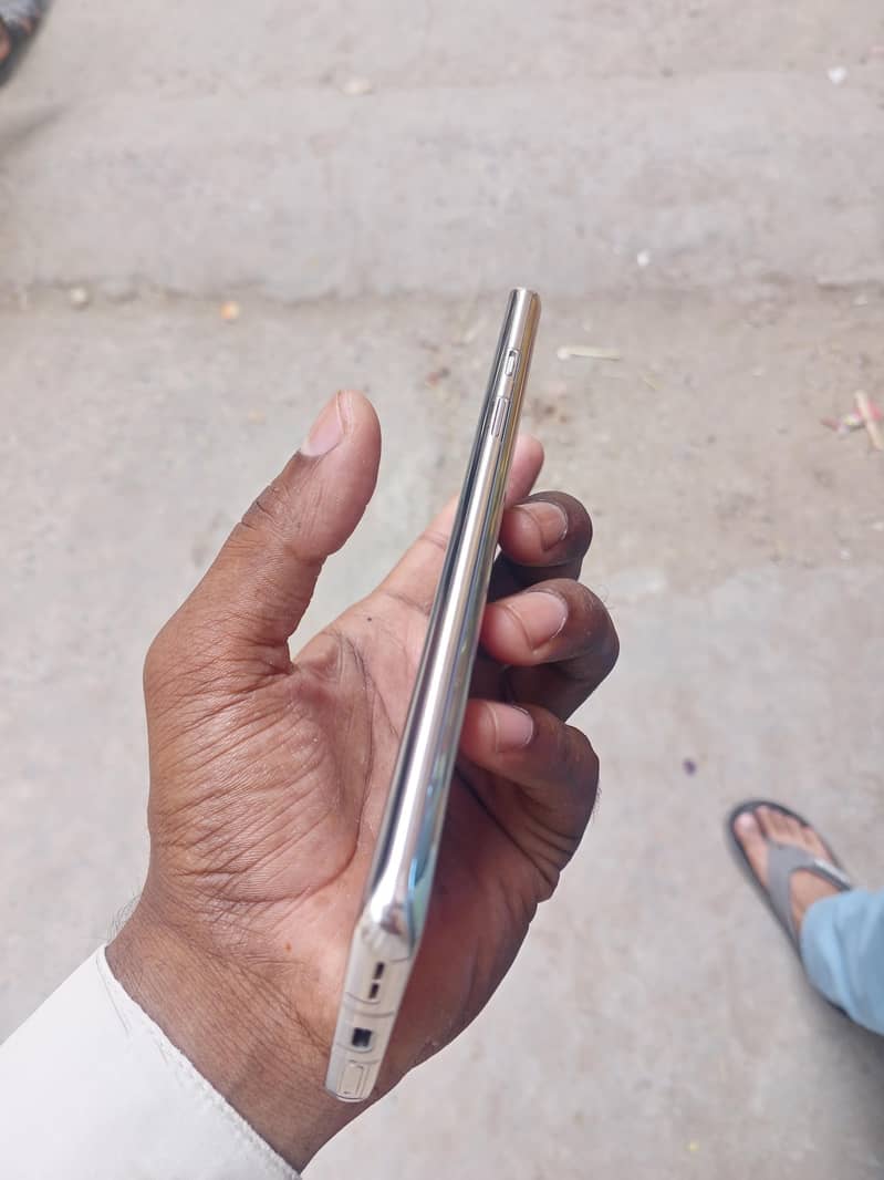 One Plus 8 5
