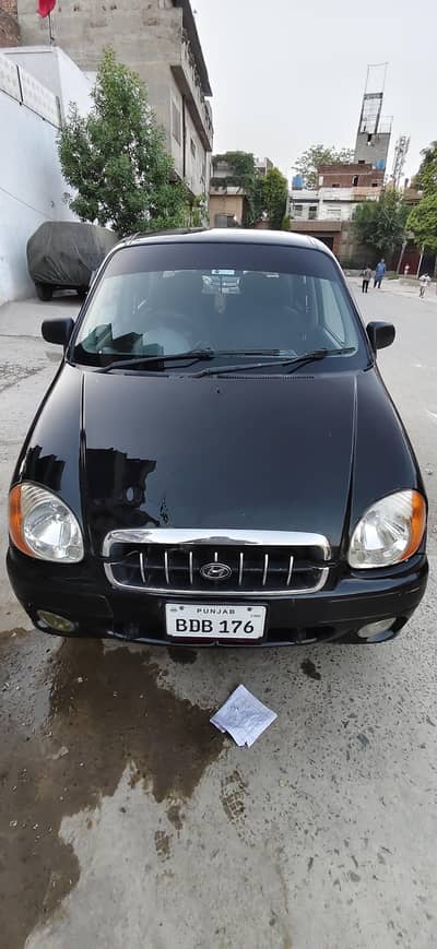 Hyundai Santro Neat and clean