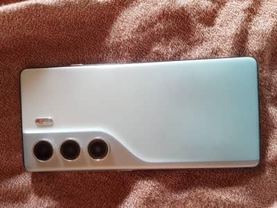 Tecno CAMON 40 Pro