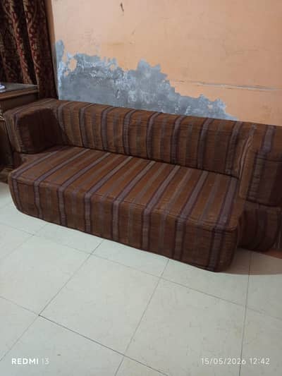 I want to sell my sofa come bed