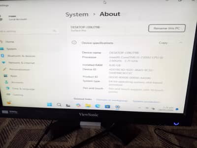 Microsoft Surface 5pro 7th gen i5 for sale with external LCD